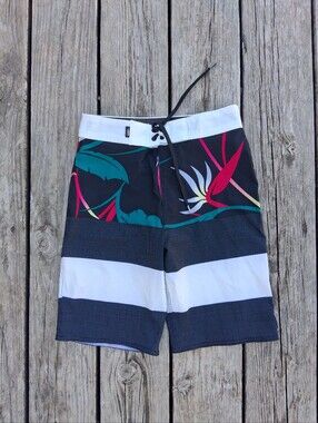 Vans Kids Black Boardshorts with Zipper Pocket 25/10